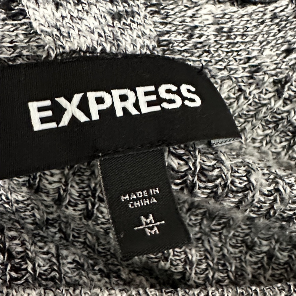 🫎 Express Oversized Sweater - Picture 4 of 4